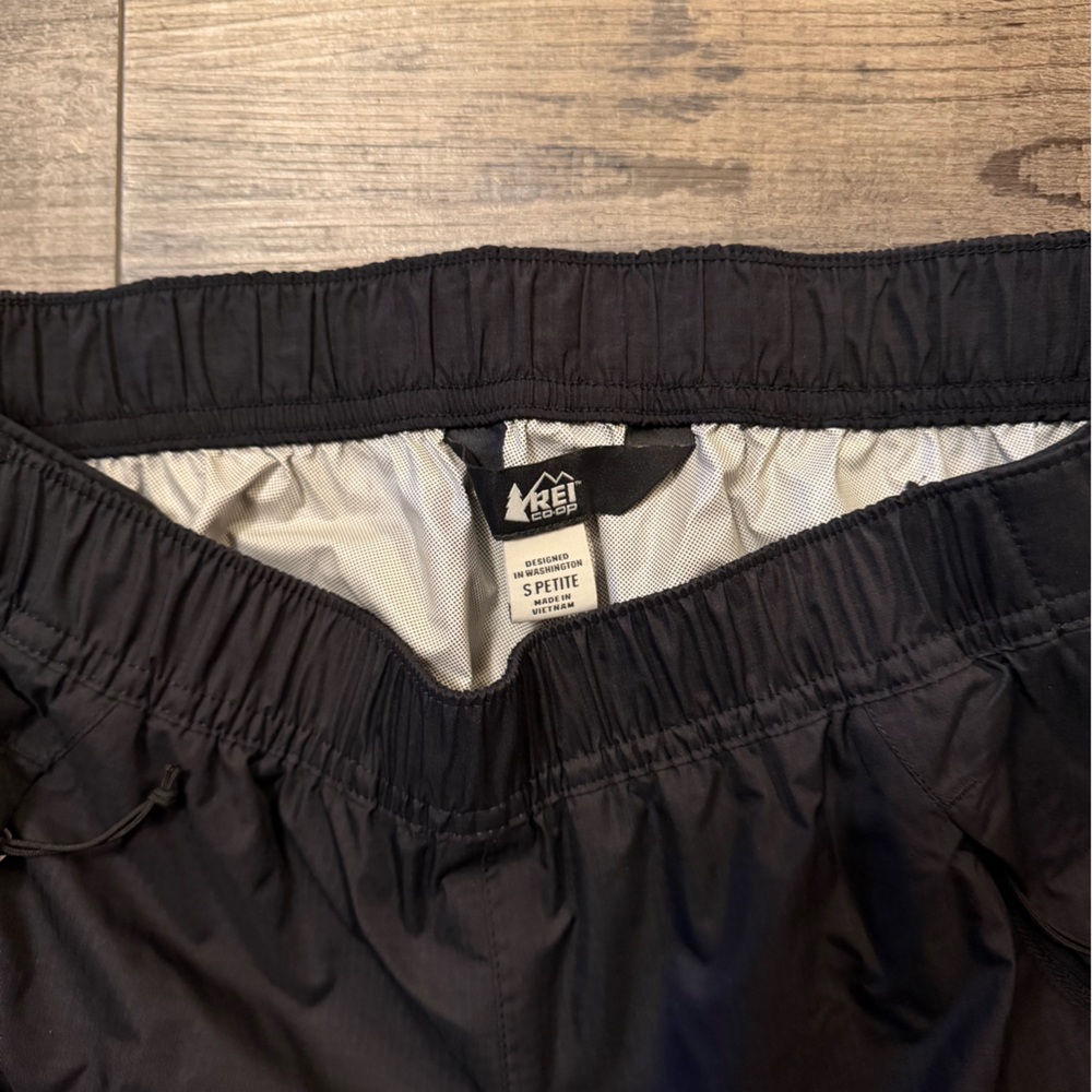 REI Rainier Rain Pants - Picture 3 of 9